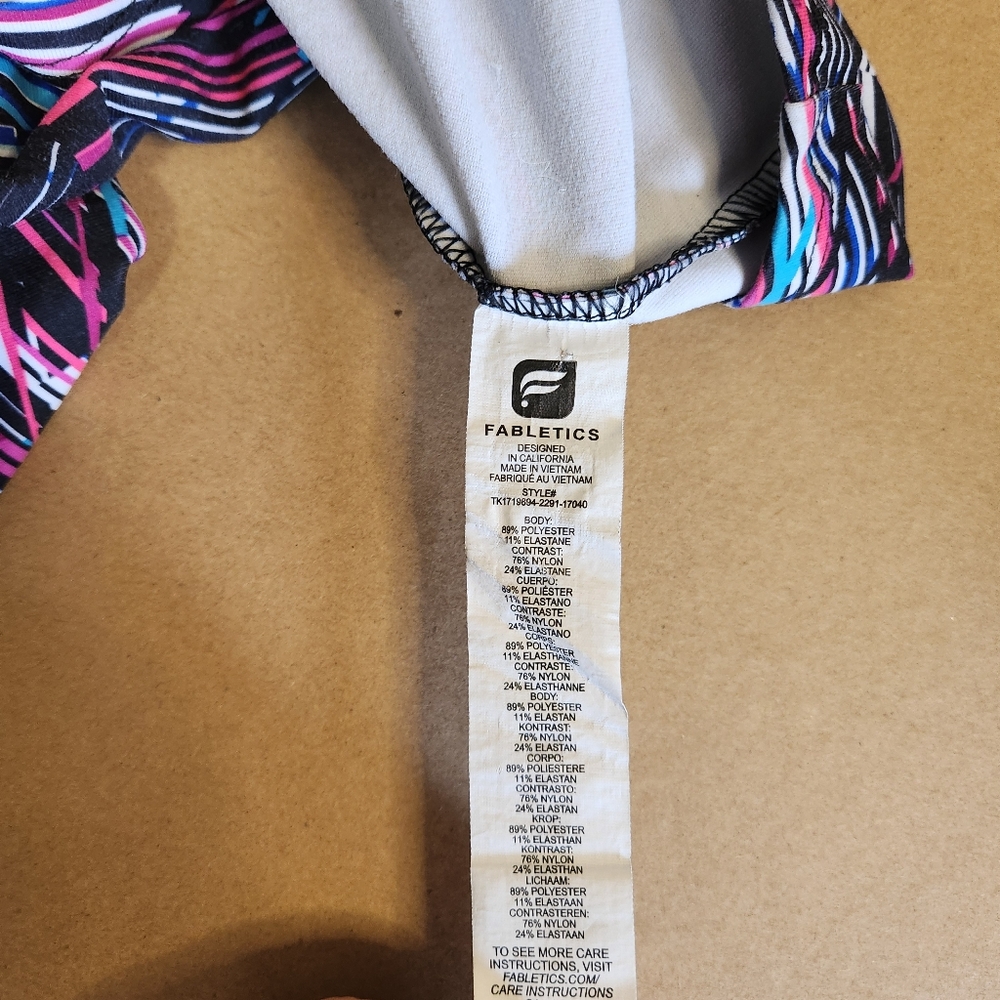 Fabletics Multicolor Patterned Tank And Leggings … - image 8